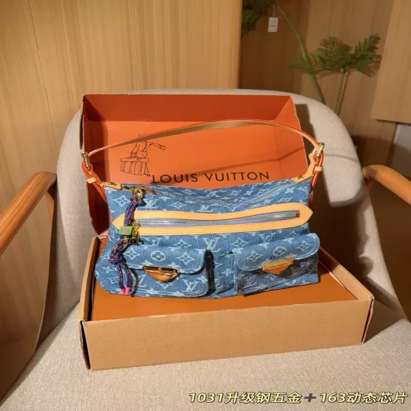 루이비통 데님 바기 숄더백