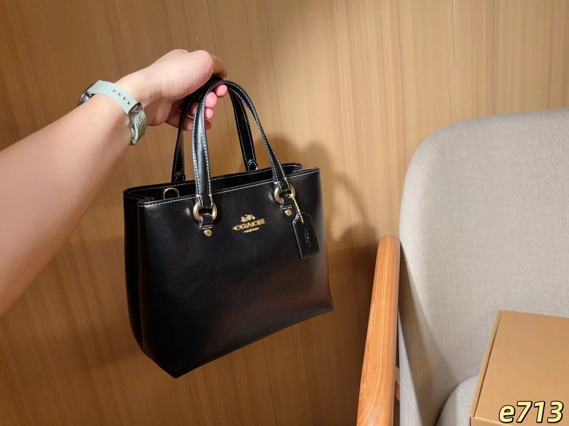 코치 스테이션 캐리올 투웨이 토트백 상세 이미지 3
