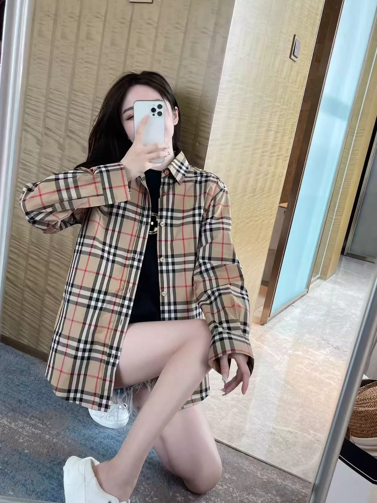버버리 대형 체크 코튼 트윌 긴소매 셔츠 상세 이미지 15