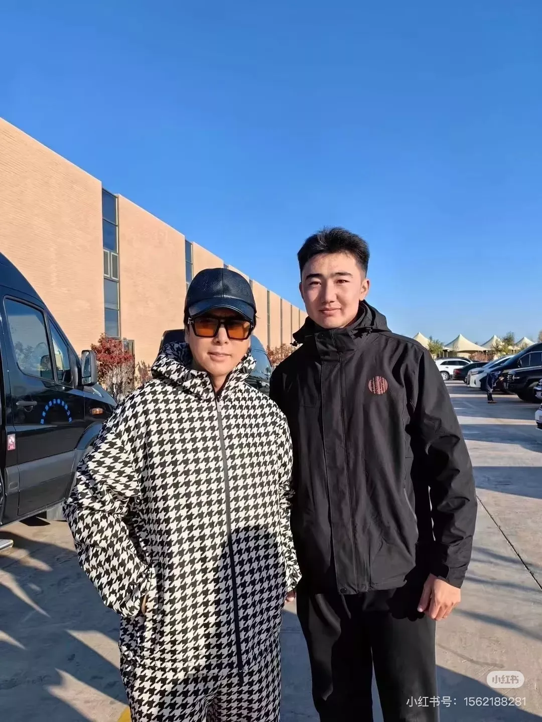 버버리 하운드투스 체크 드로스트링 후드 재킷 상세 이미지 33