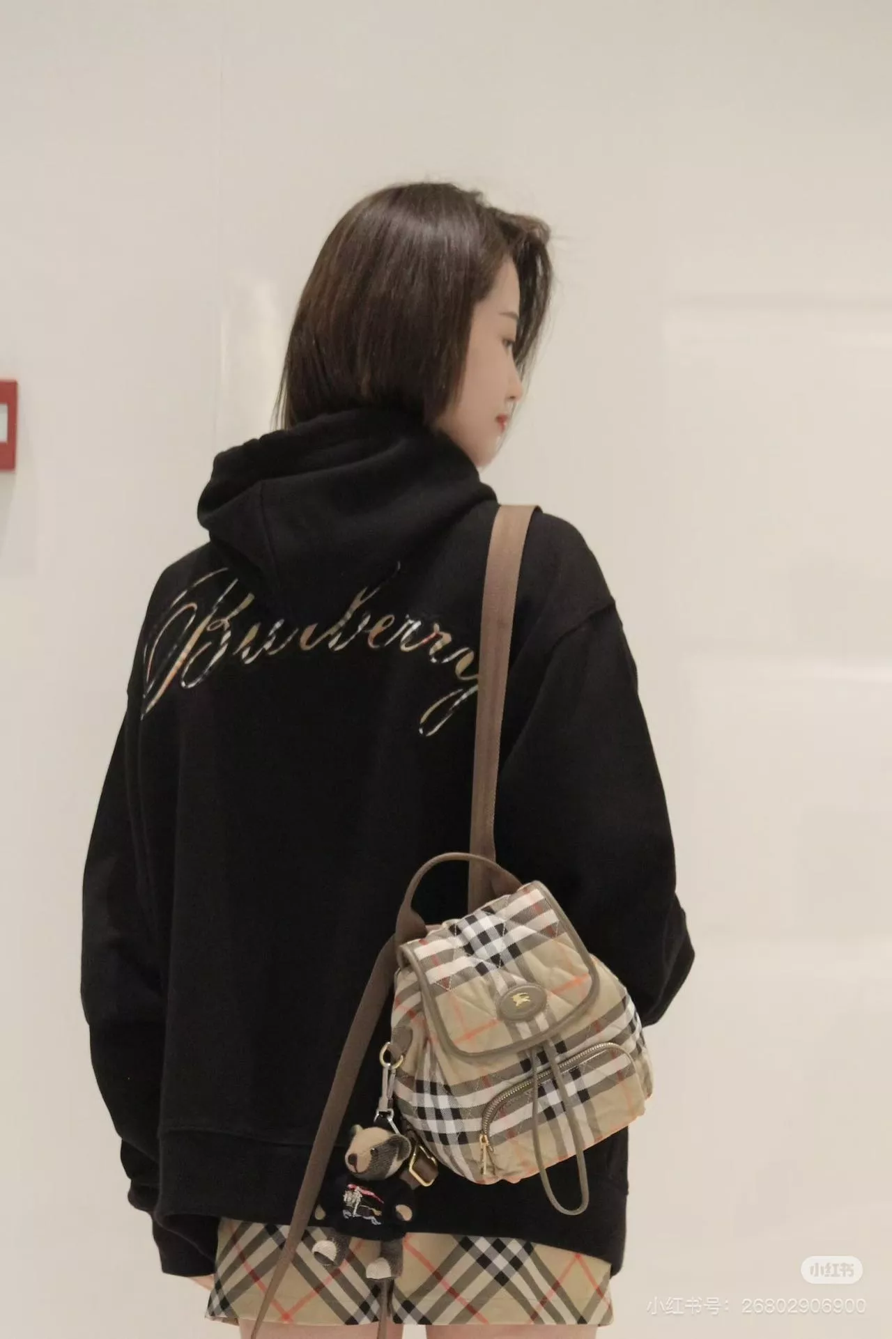 버버리 체크 시그니처 자수 후드 재킷 상세 이미지 22
