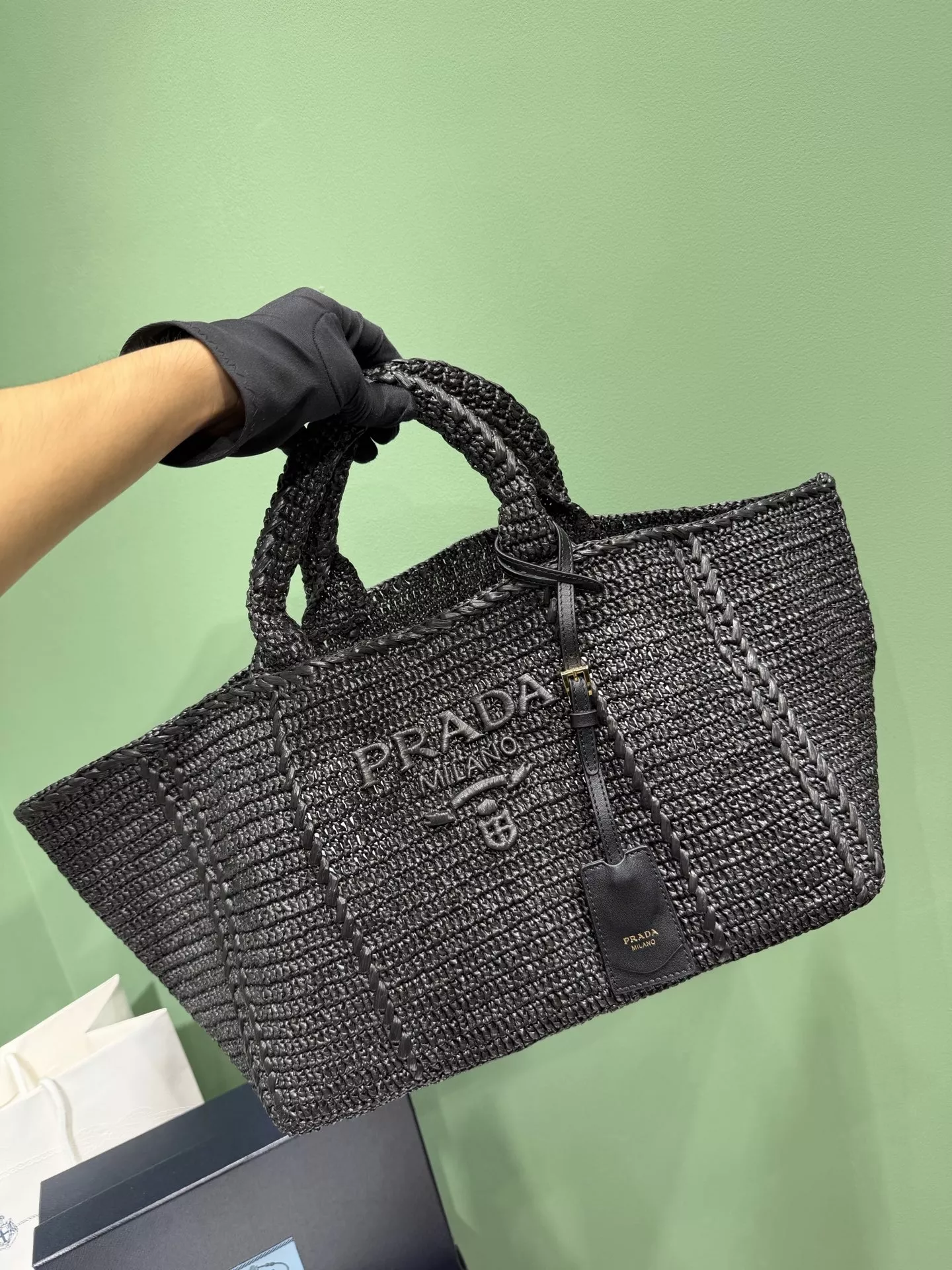 프라다 라피아 자수 로고 디컨스트럭트 토트백 상세 이미지 10