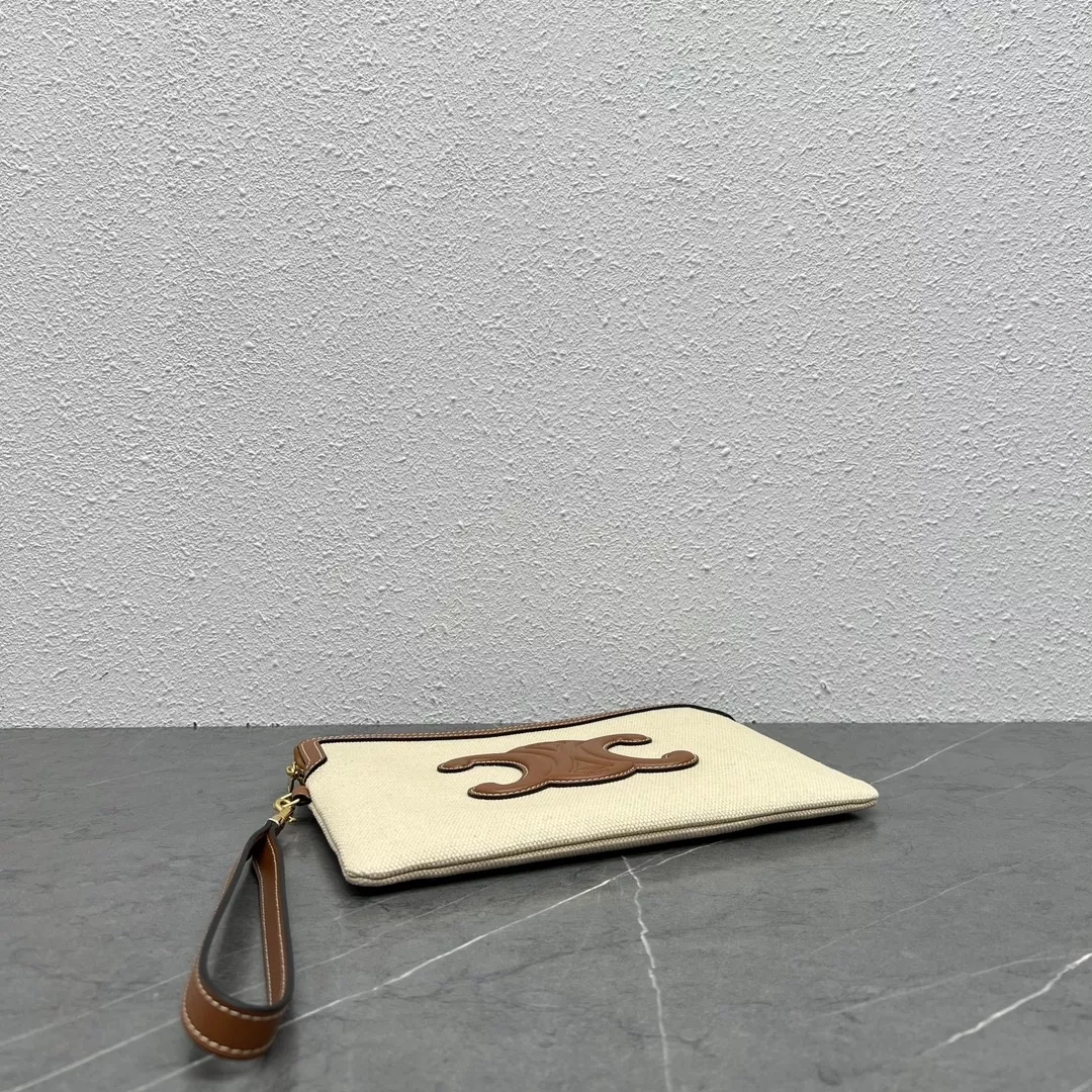 셀린느 로고 캔버스 손목 스트랩 클러치 상세 이미지 4