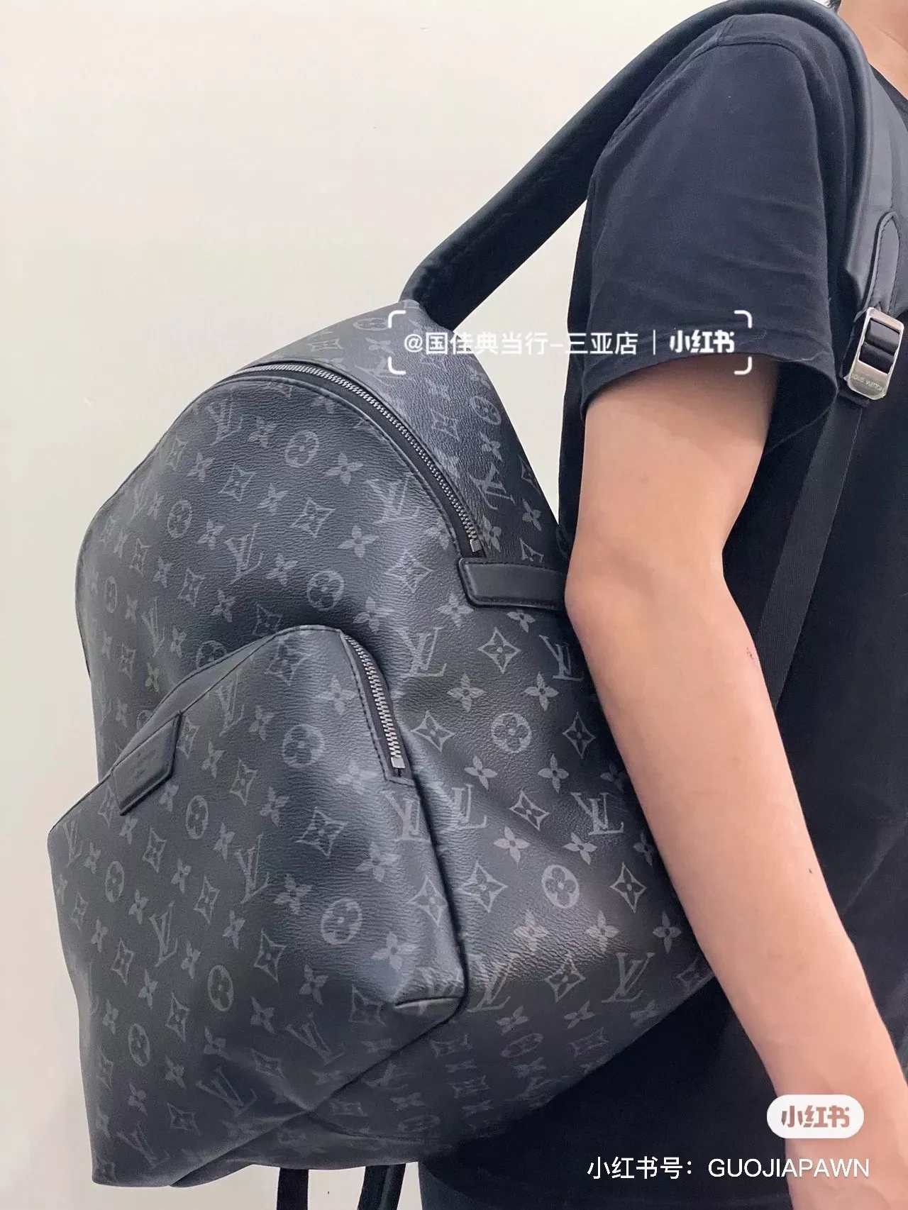 루이비통 디스커버리 모노그램 블랙 백팩 상세 이미지 11