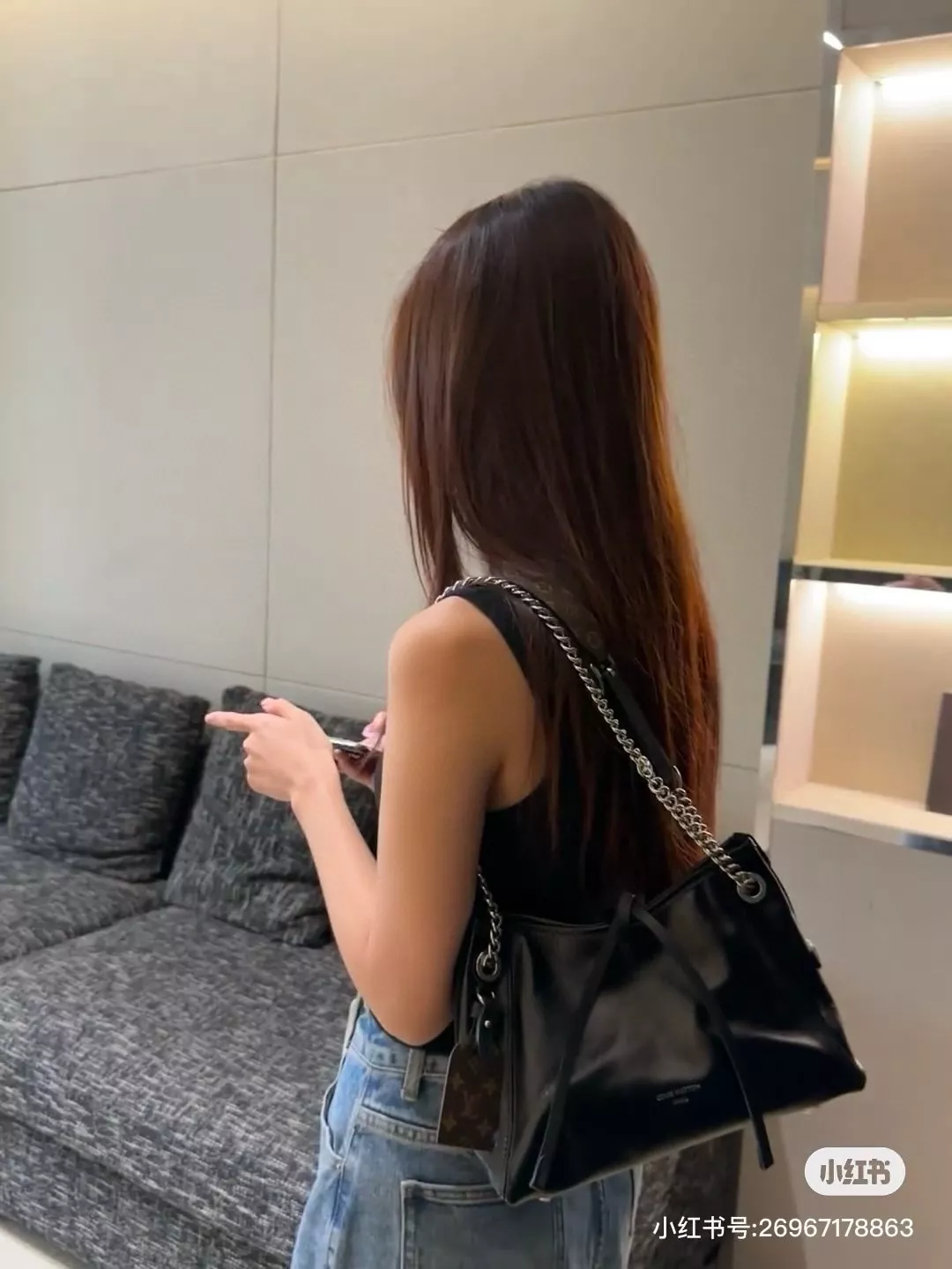 루이비통 캐리올 BB 블랙 숄더백 상세 이미지 13