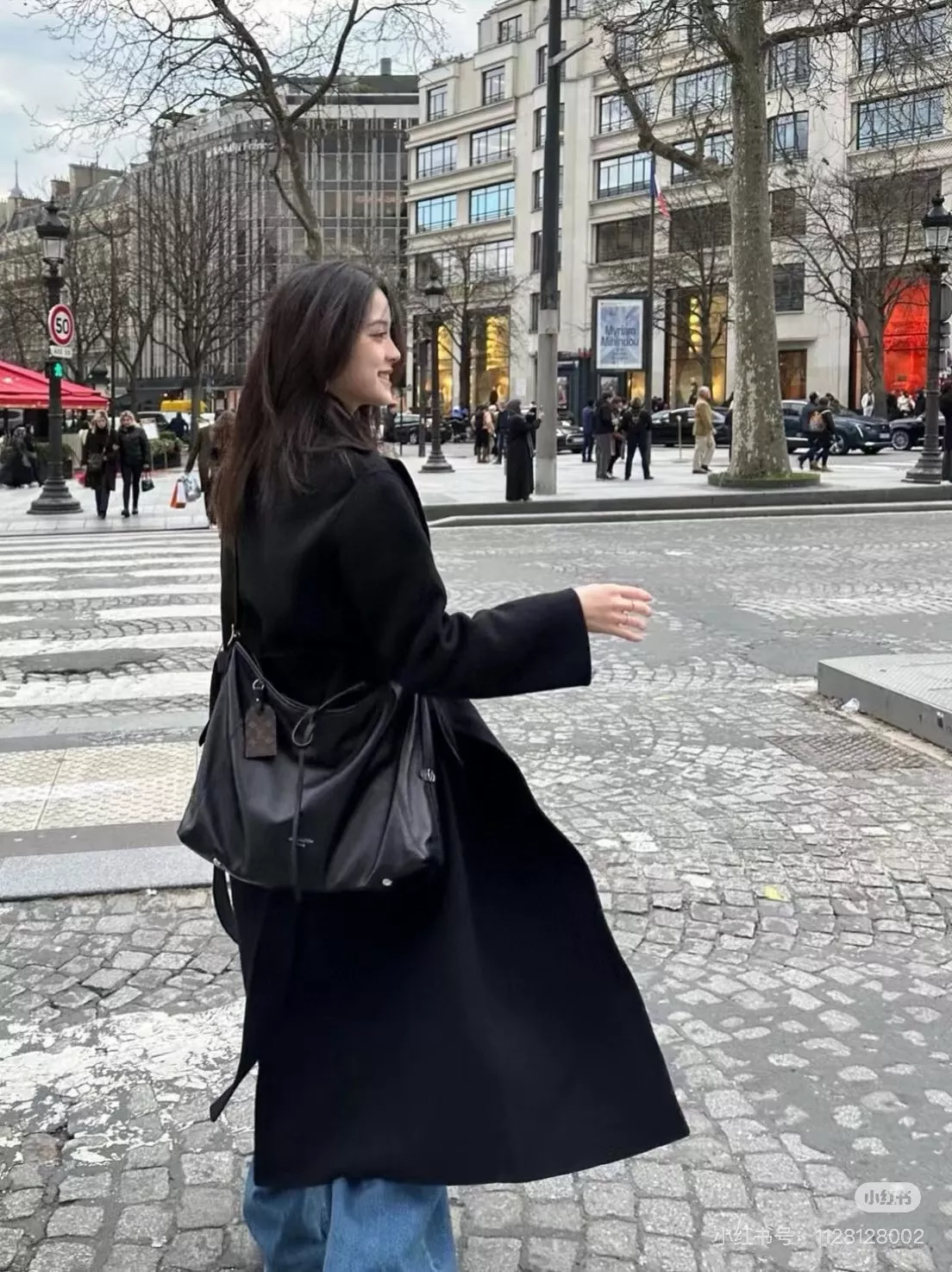 루이비통 블랙 레더 캐리올 숄더백 상세 이미지 10