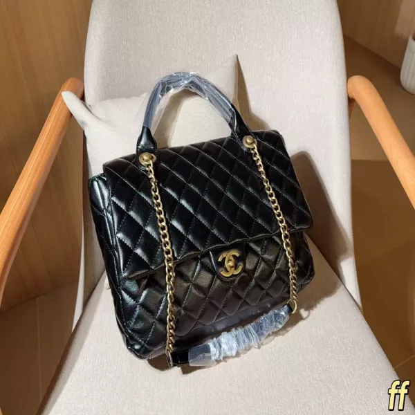 샤넬 빈티지 양가죽 퀼팅 체인 핸들 토트백