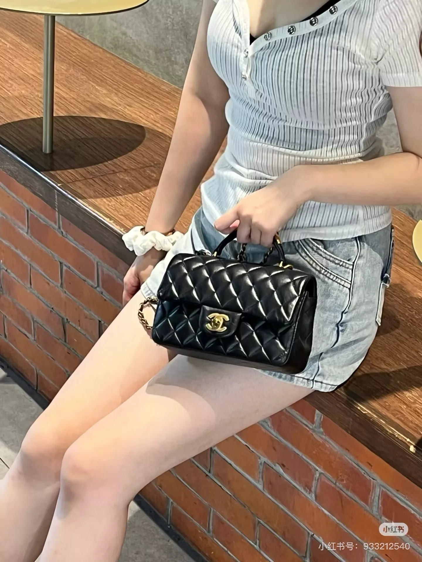 샤넬 23K 탑핸들 체인 퀼팅 크로스백 상세 이미지 17