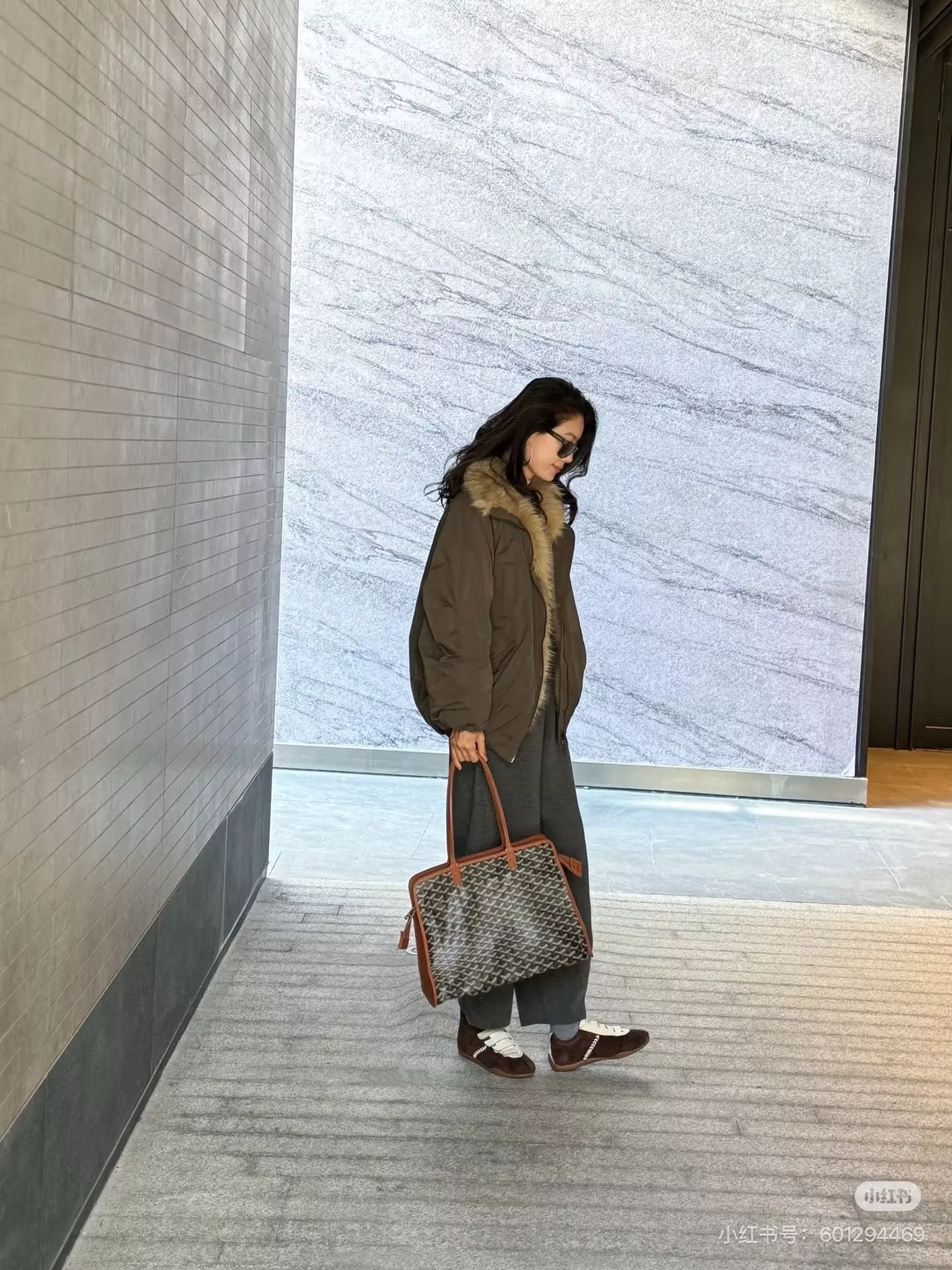고야드 하디 패턴 통근용 노트북 토트백 상세 이미지 35