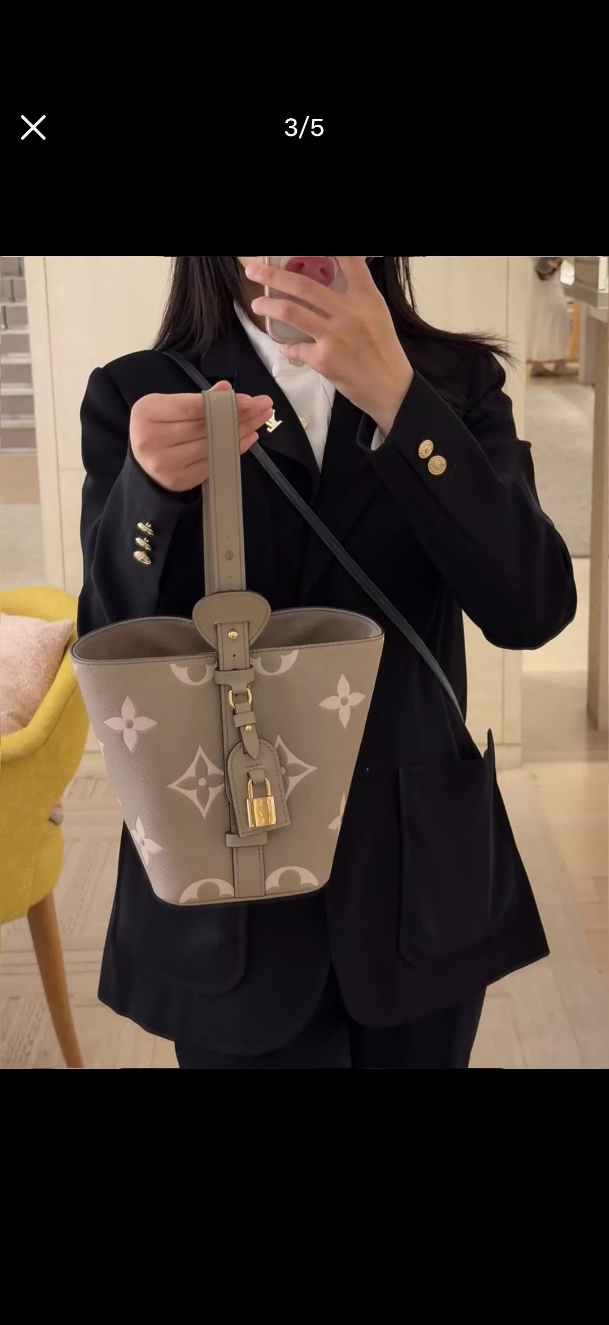 루이비통 올 인 BB 엠보싱 모노그램 버킷백 상세 이미지 21