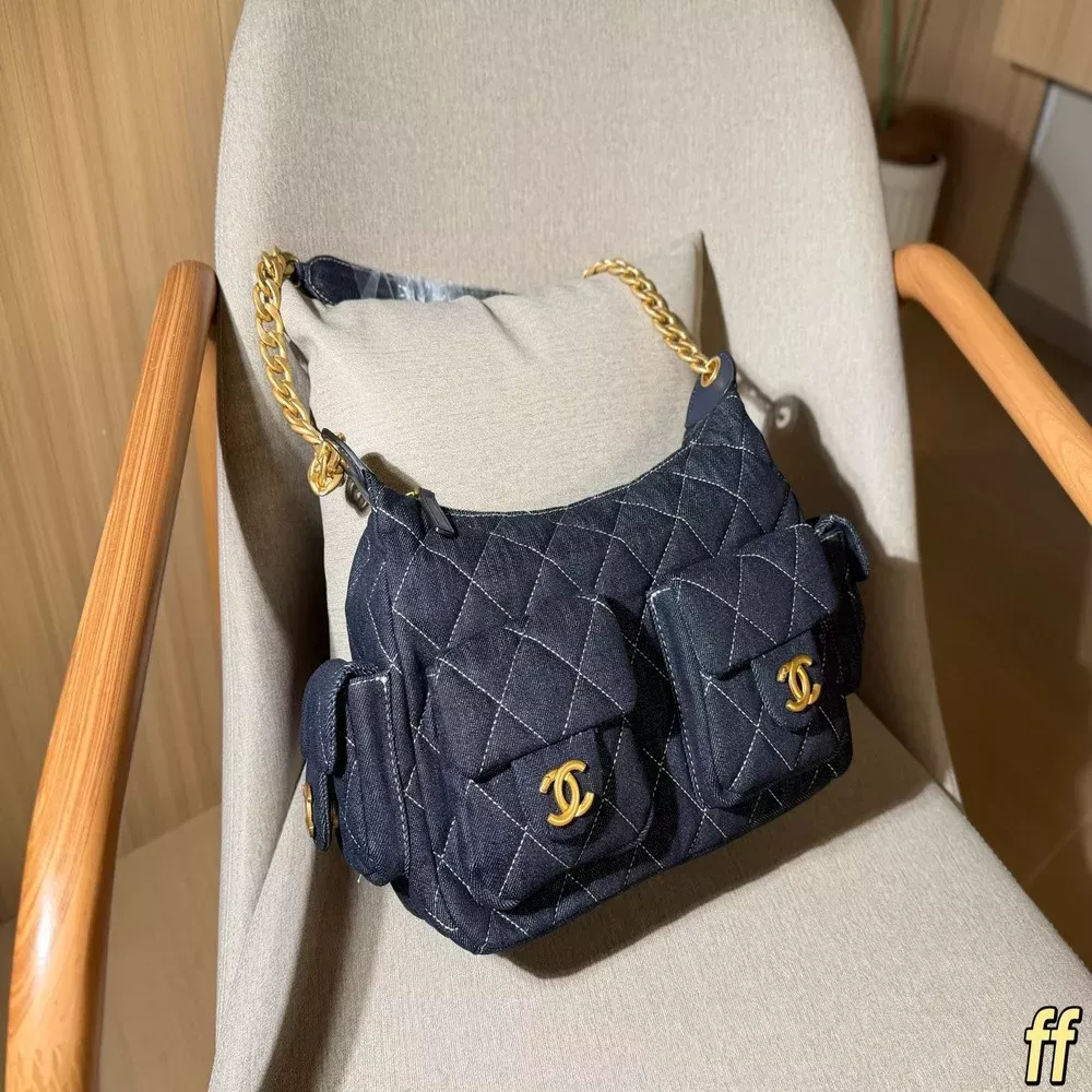 샤넬 데님 퀼팅 체인 호보백
