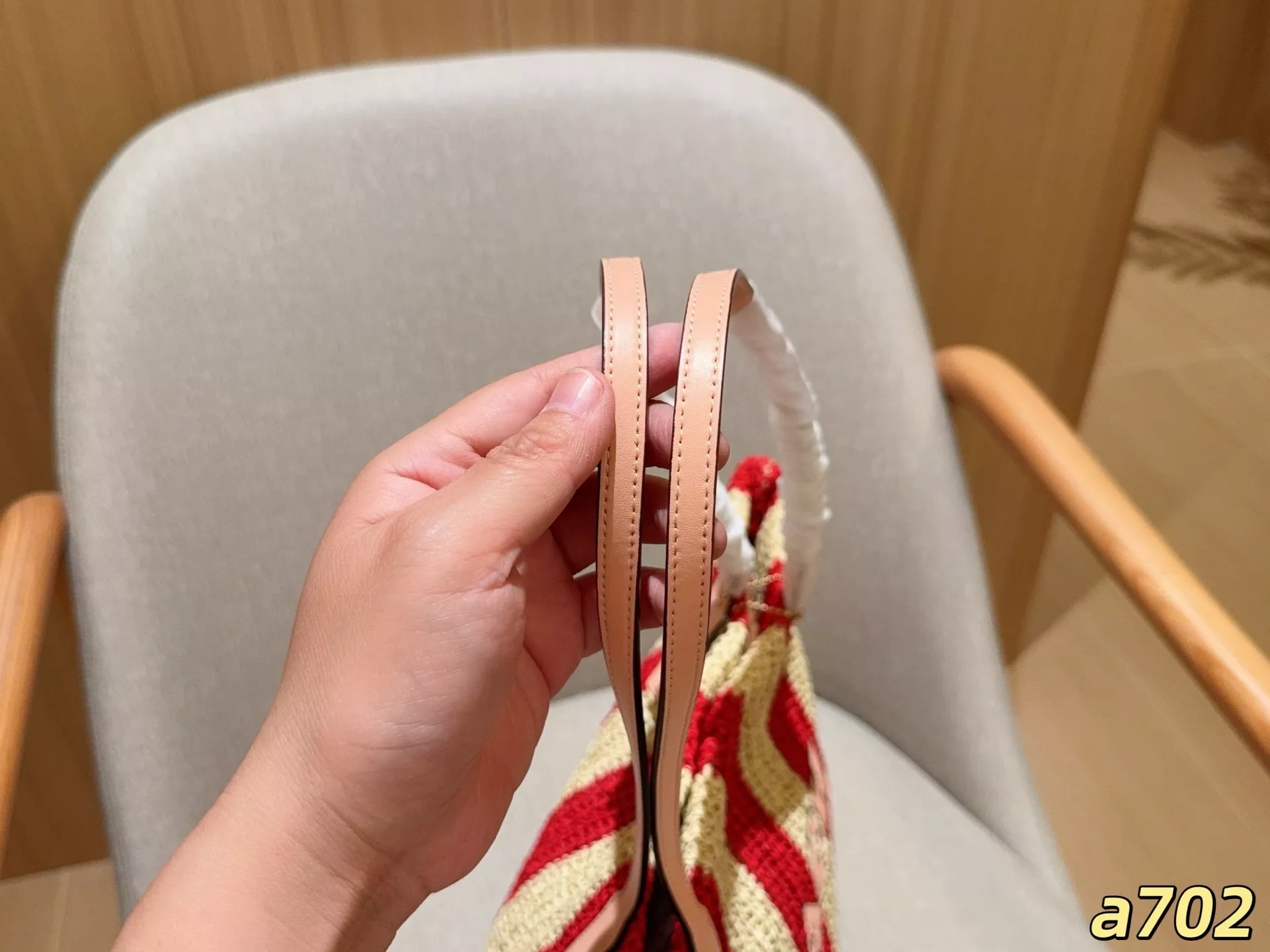코치 스트라이프 라탄 대용량 토트백 상세 이미지 8