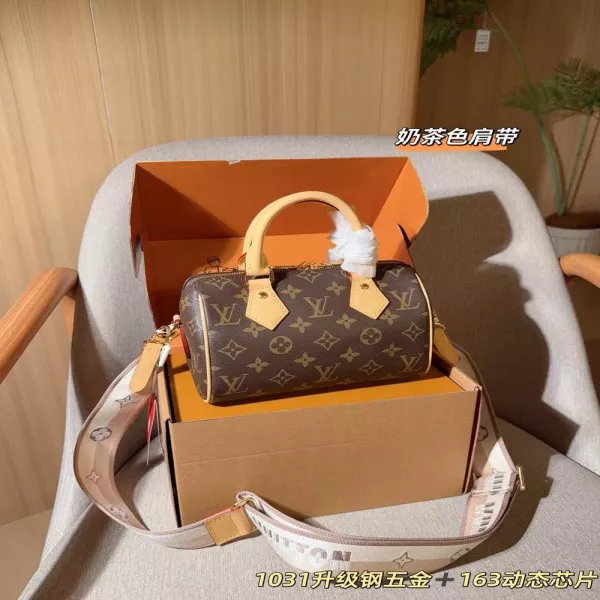 루이비통 스피디 20 모노그램 베이지 스트랩 보스턴백