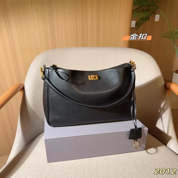 발렌시아가 로데오 단색 스트랩 숄더백