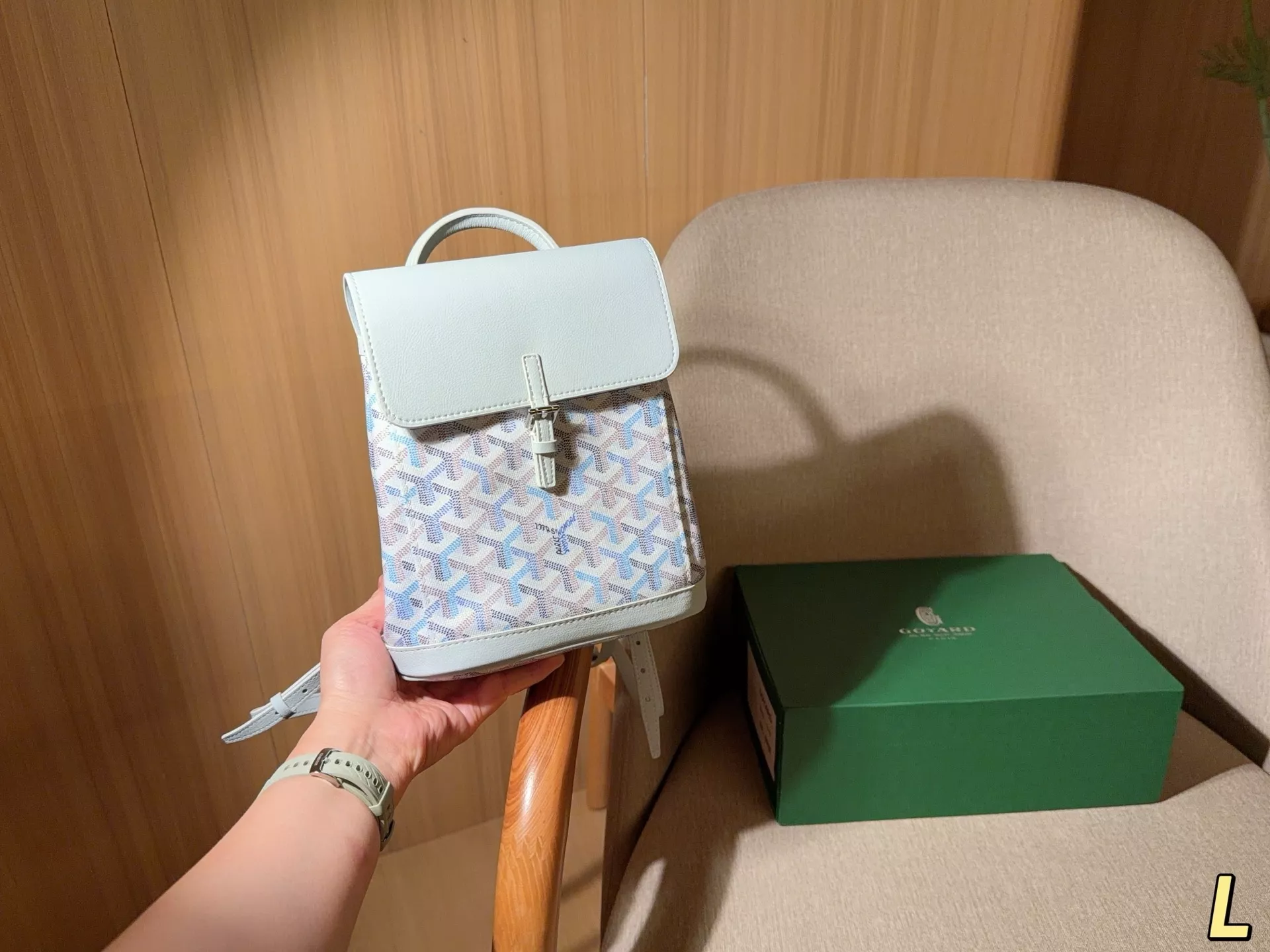고야드 미니 플랩 알팽 패턴 백팩 상세 이미지 3