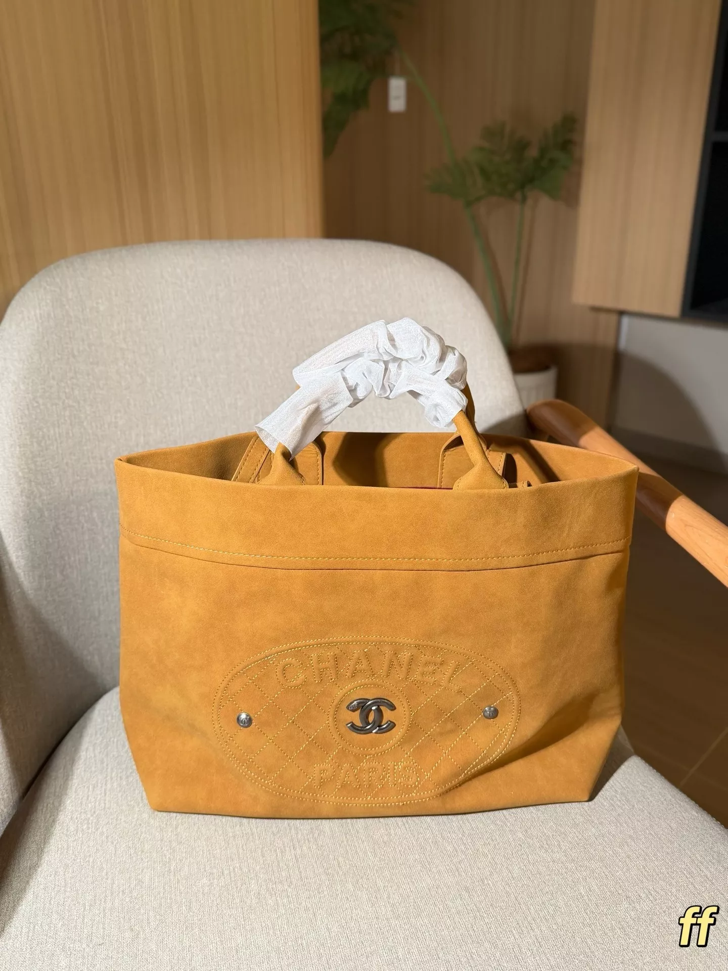 샤넬 빈티지 무광 로고 포켓 쇼퍼백 상세 이미지 13