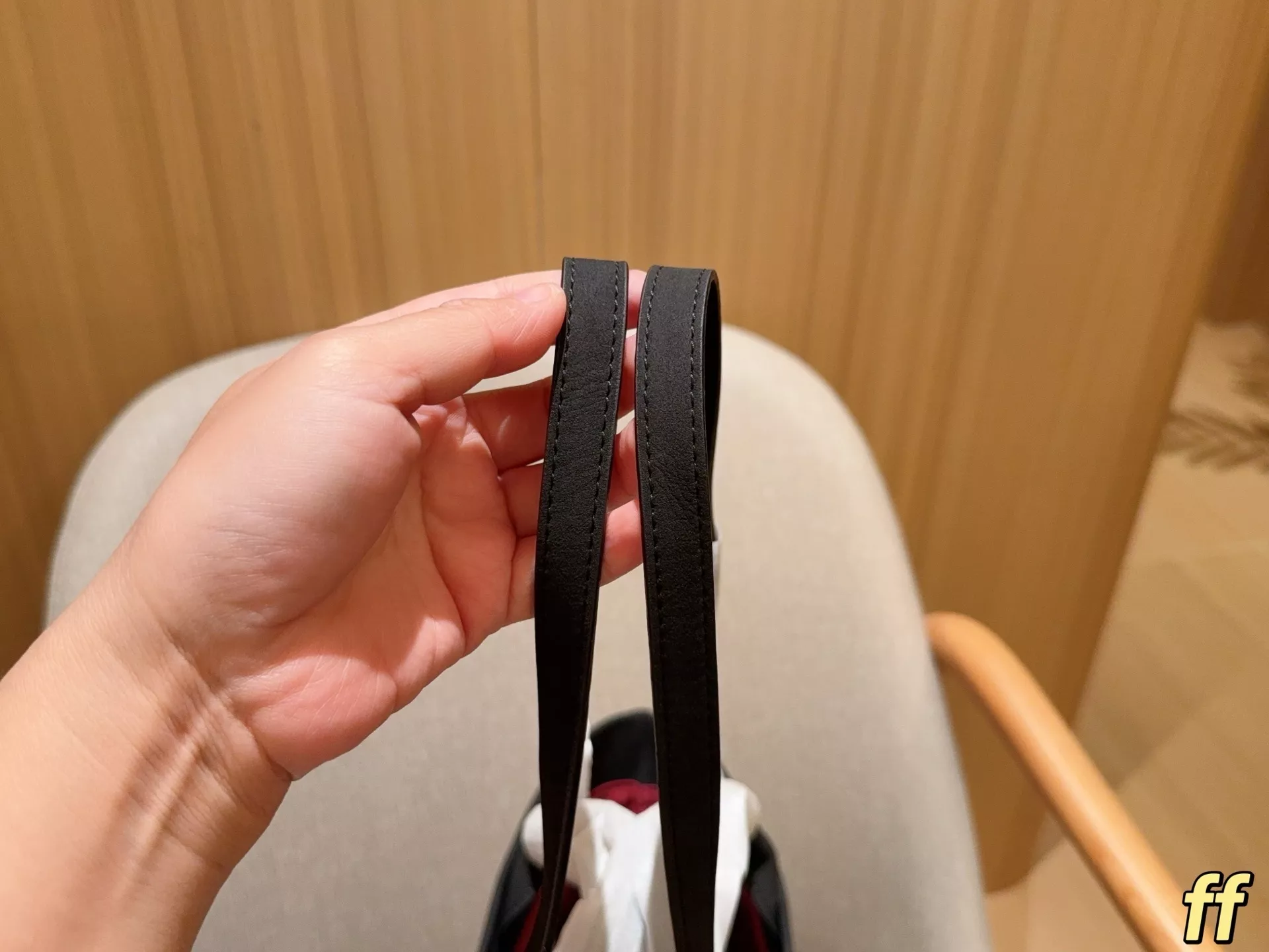 샤넬 빈티지 무광 로고 포켓 쇼퍼백 상세 이미지 8