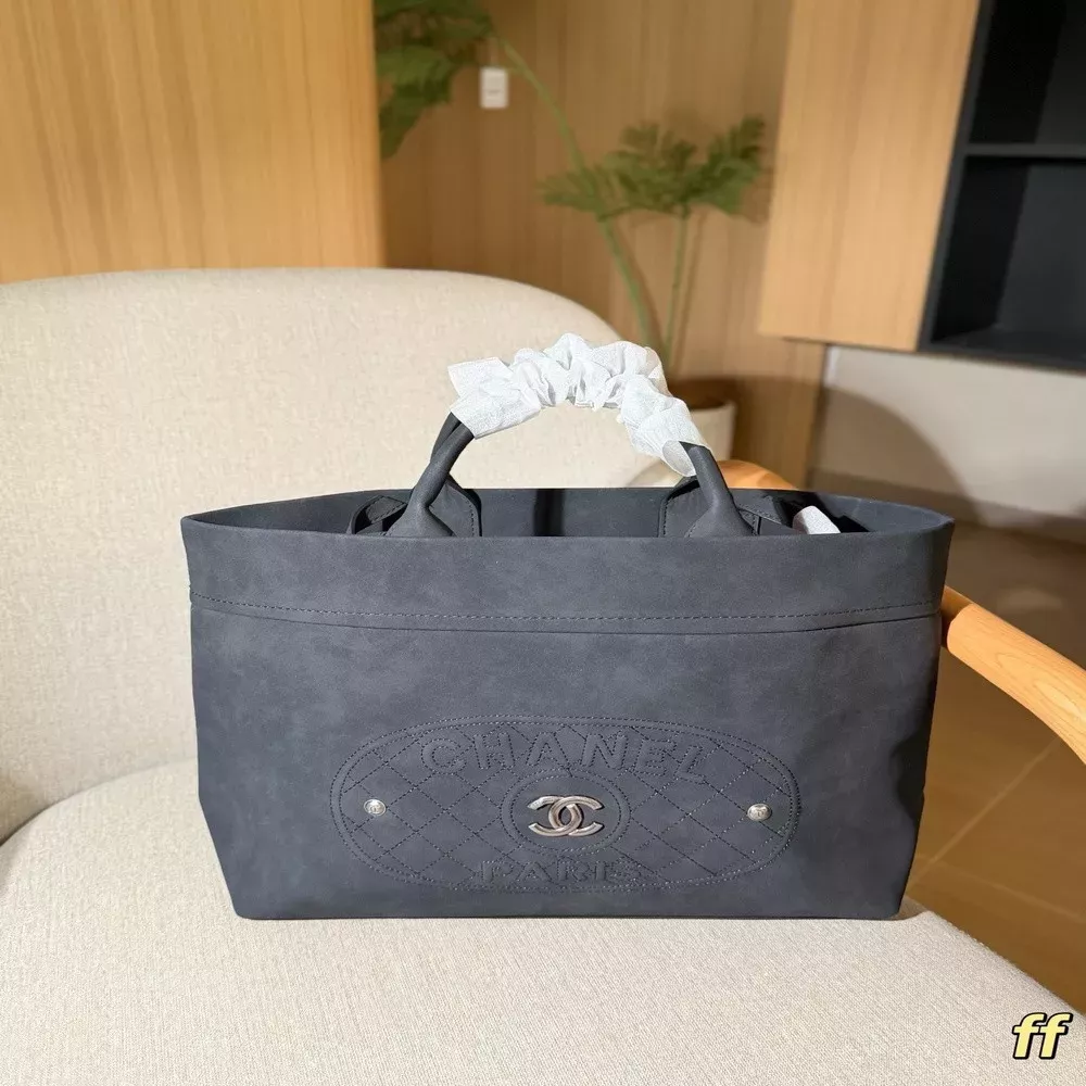 샤넬 빈티지 무광 로고 포켓 쇼퍼백