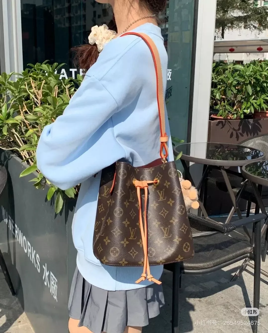 루이비통 네오노에 모노그램 드로스트링 버킷백 상세 이미지 22
