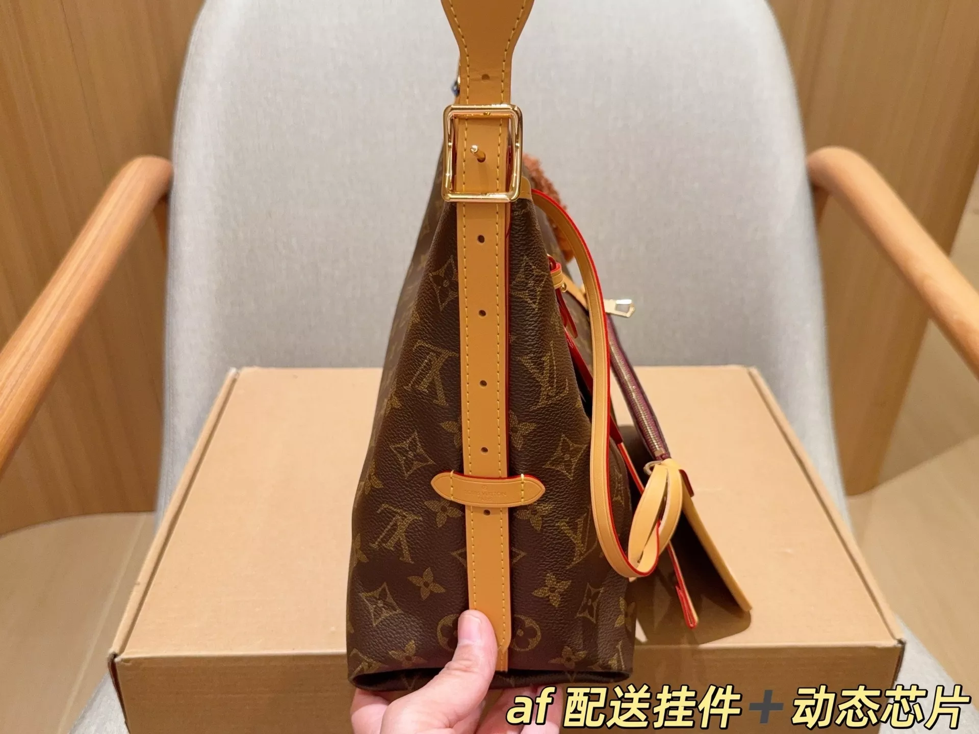루이비통 모노그램 캐리올 자무백 숄더백 상세 이미지 5