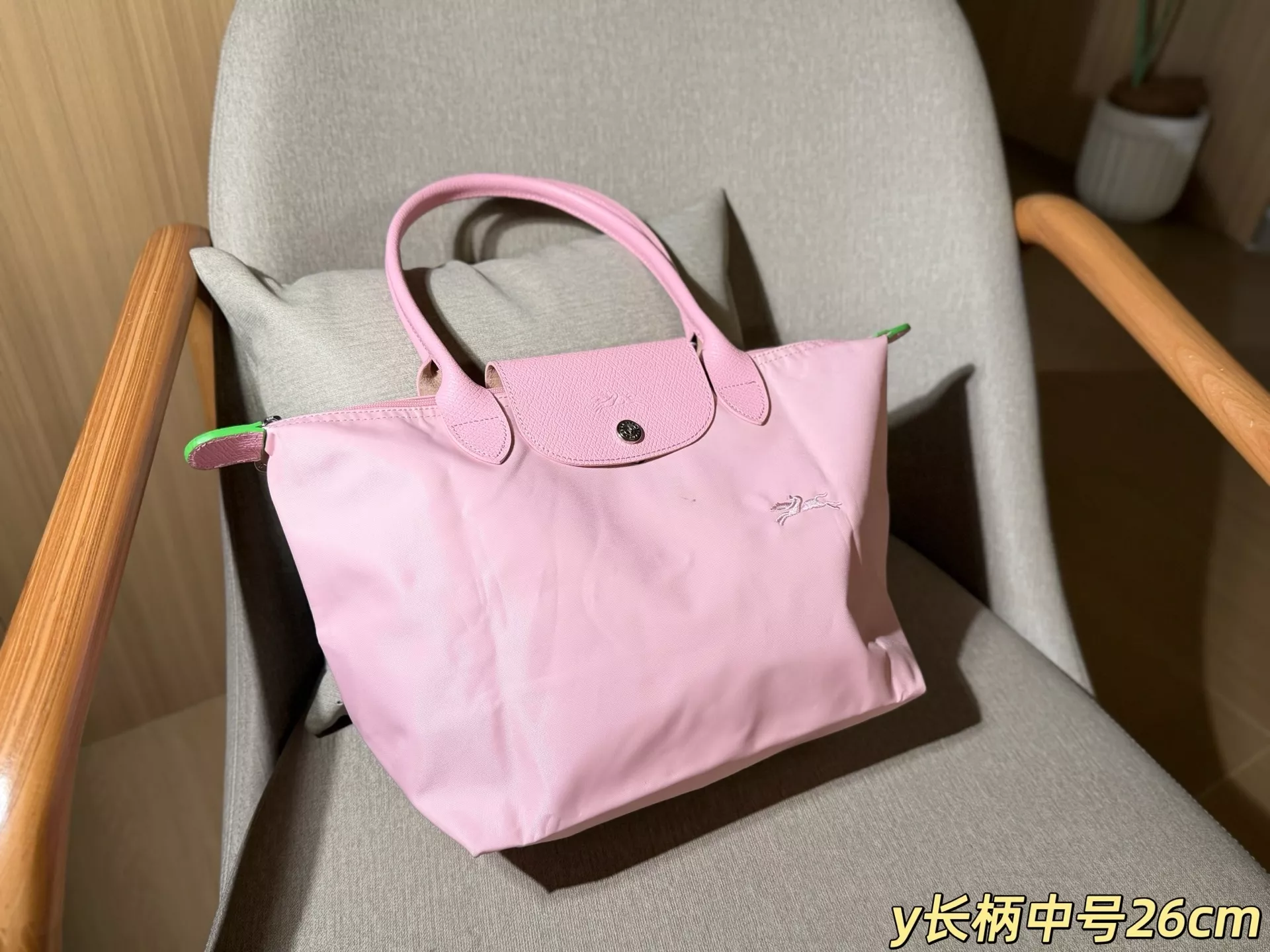 롱샴 클래식 롱핸들 접이식 중형 토트백 상세 이미지 22