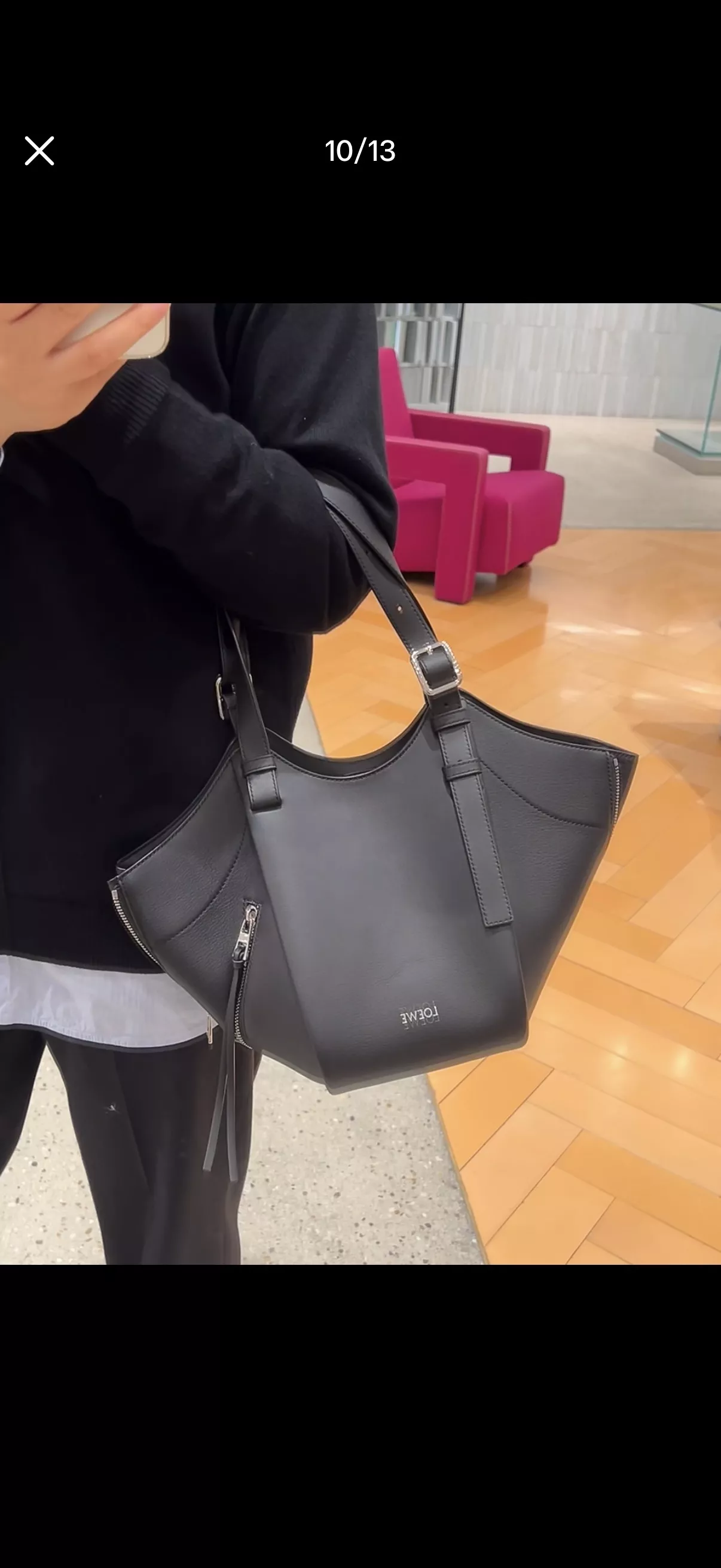 로에베 해먹 플립 레더 투웨이 숄더백 상세 이미지 19
