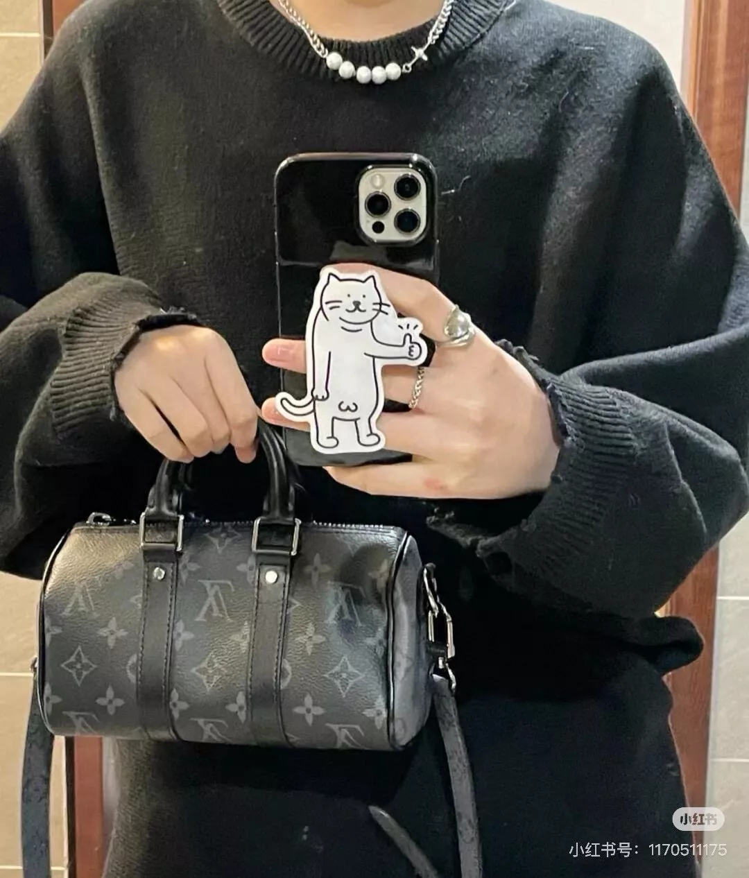 루이비통 모노그램 블랙 하드웨어 키폴 25 보스턴백 상세 이미지 10