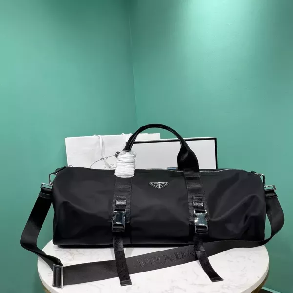 프라다 리나일론 사피아노 가죽 배색 여행용 보스턴백