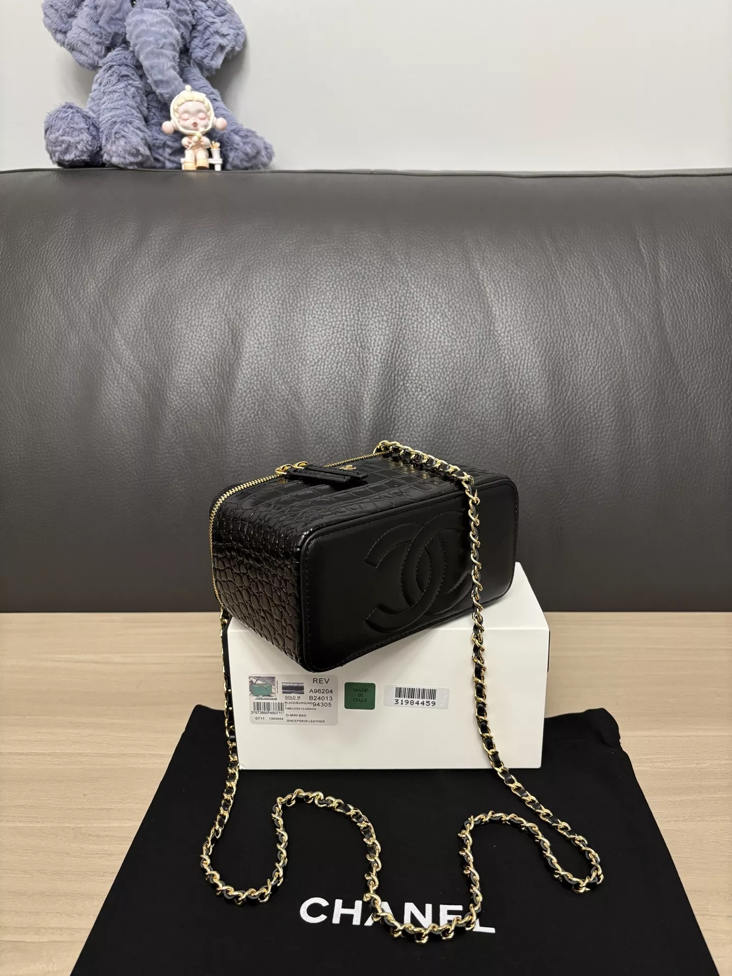 샤넬 악어무늬 카프스킨 더블 C 박스 크로스백 상세 이미지 5