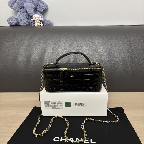 샤넬 악어무늬 카프스킨 더블 C 박스 크로스백