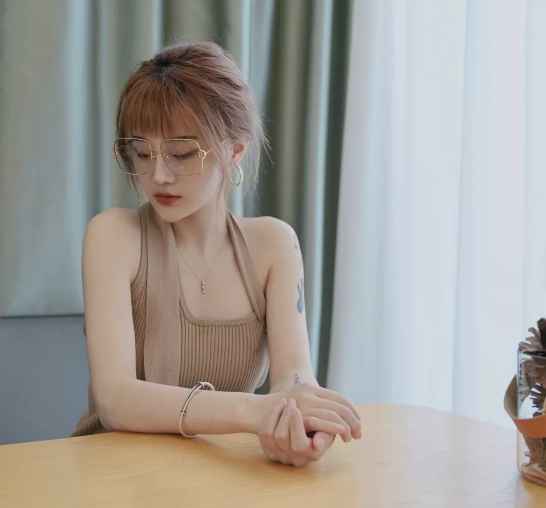 루이비통 모노그램 변색 나일론 렌즈 메탈 선글라스 상세 이미지 32