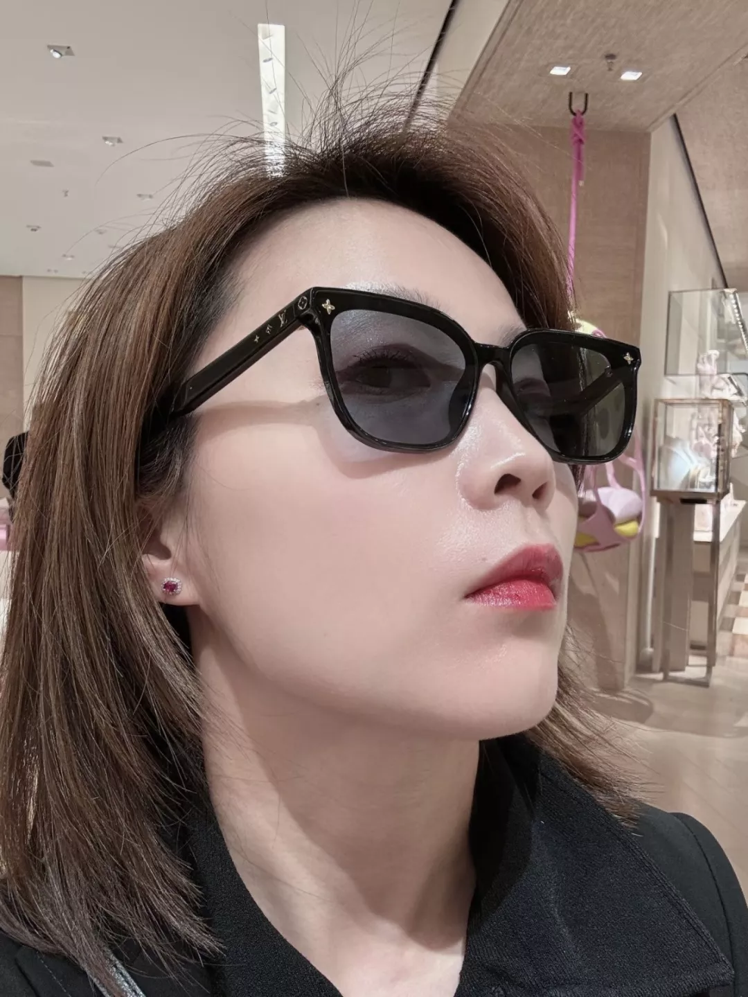 루이비통 모노그램 아세테이트 나일론 렉탱글 선글라스 상세 이미지 44