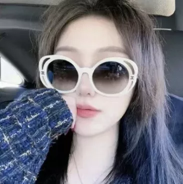 샤넬 까멜리아 더블 C 오픈워크 나일론 선글라스 상세 이미지 44
