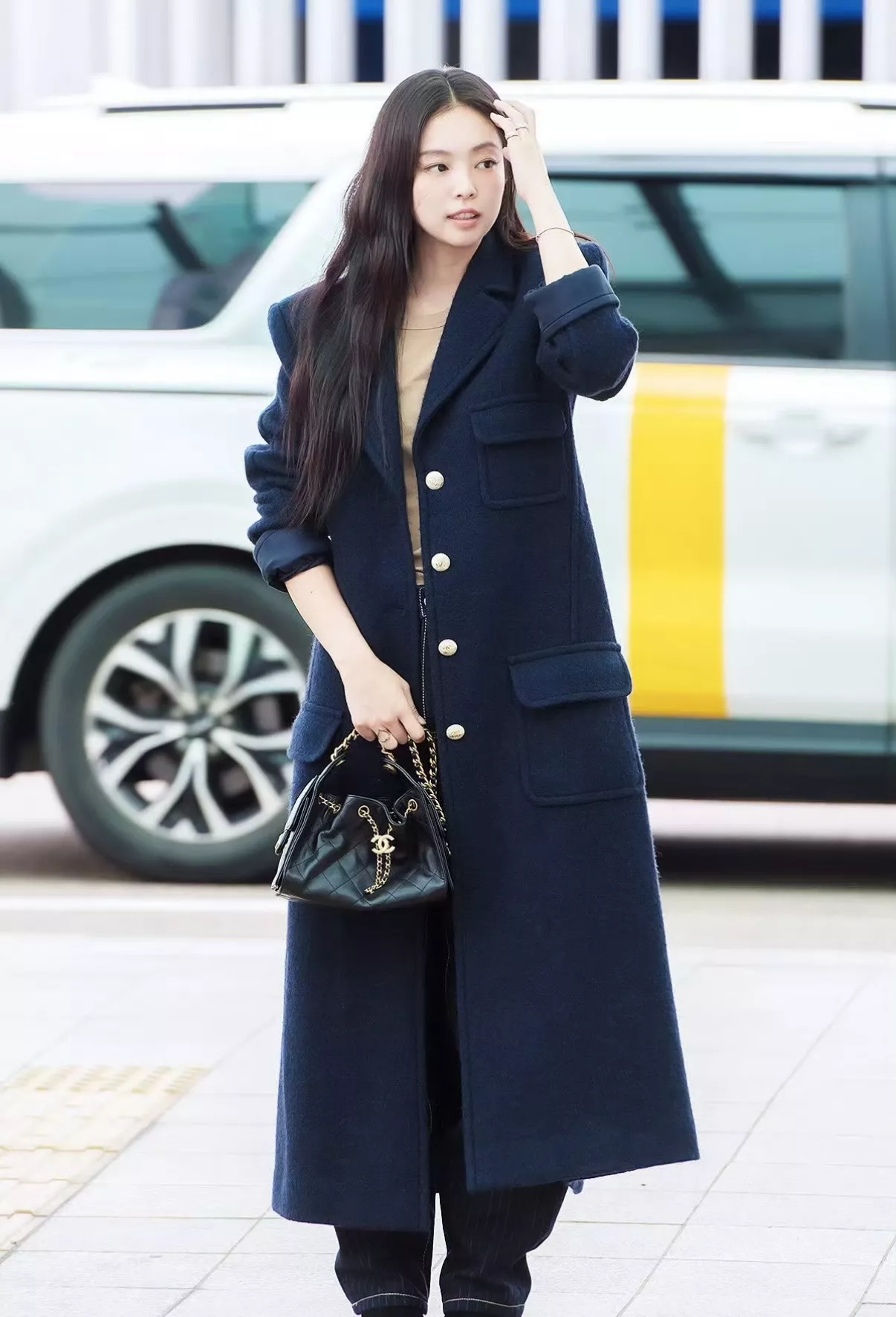 샤넬 25 라인 블랙 캐비어 패턴 체인 호보백 상세 이미지 36