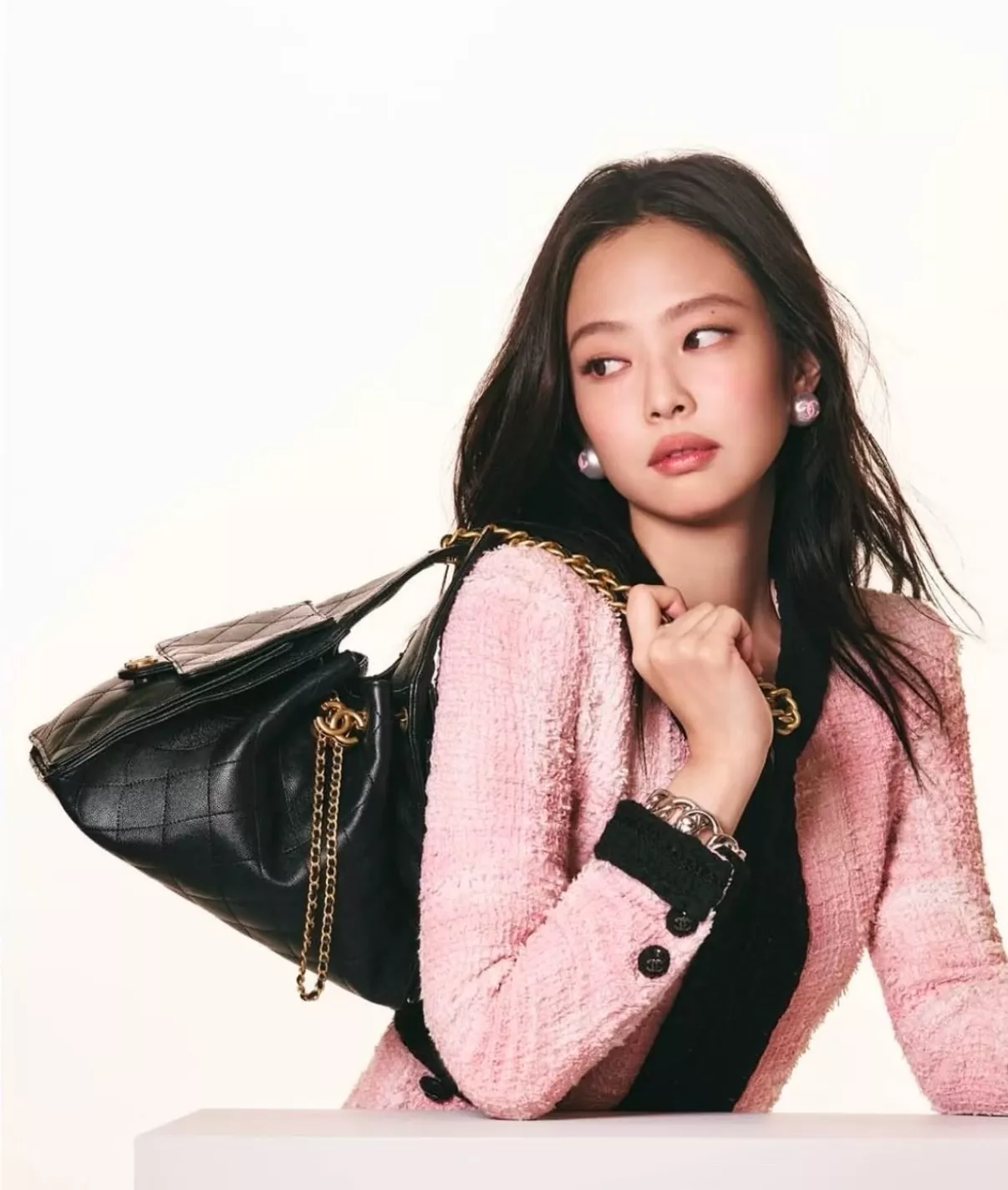 샤넬 25 라인 블랙 캐비어 패턴 체인 호보백 상세 이미지 38