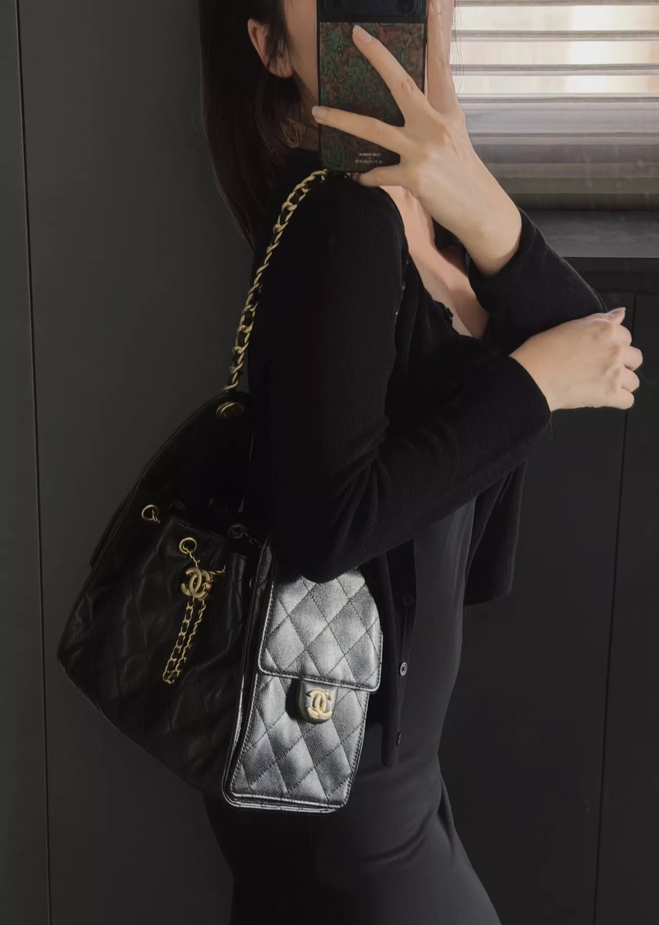 샤넬 25 라인 블랙 캐비어 패턴 체인 호보백 상세 이미지 29