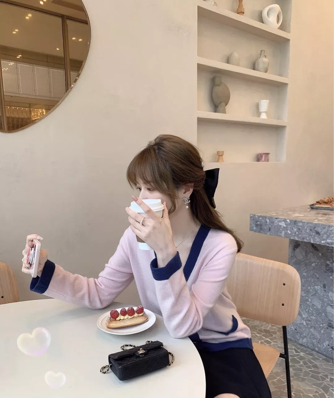 샤넬 진주 드롭 CC 크리스탈 이어링 상세 이미지 15