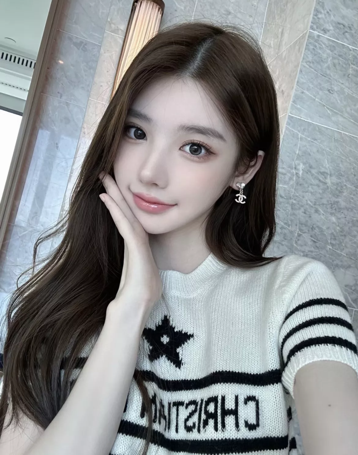 샤넬 하트 드롭 더블 C 스톤 귀걸이 상세 이미지 17