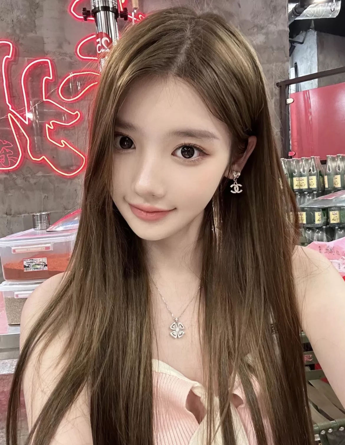 샤넬 하트 드롭 더블 C 스톤 귀걸이 상세 이미지 27