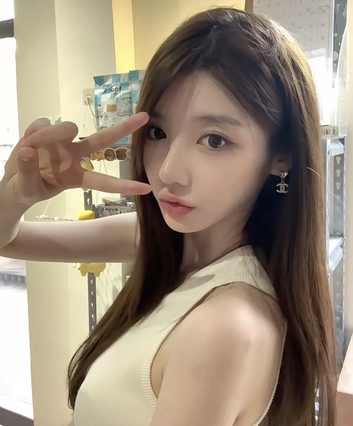 샤넬 하트 드롭 더블 C 스톤 귀걸이 상세 이미지 29