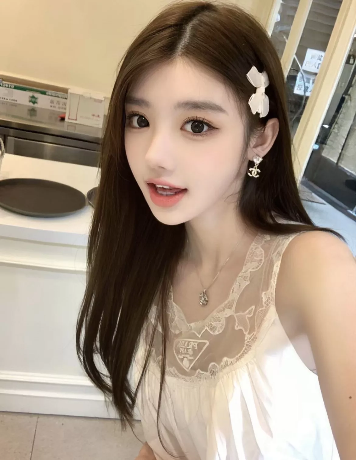 샤넬 하트 드롭 더블 C 스톤 귀걸이 상세 이미지 20