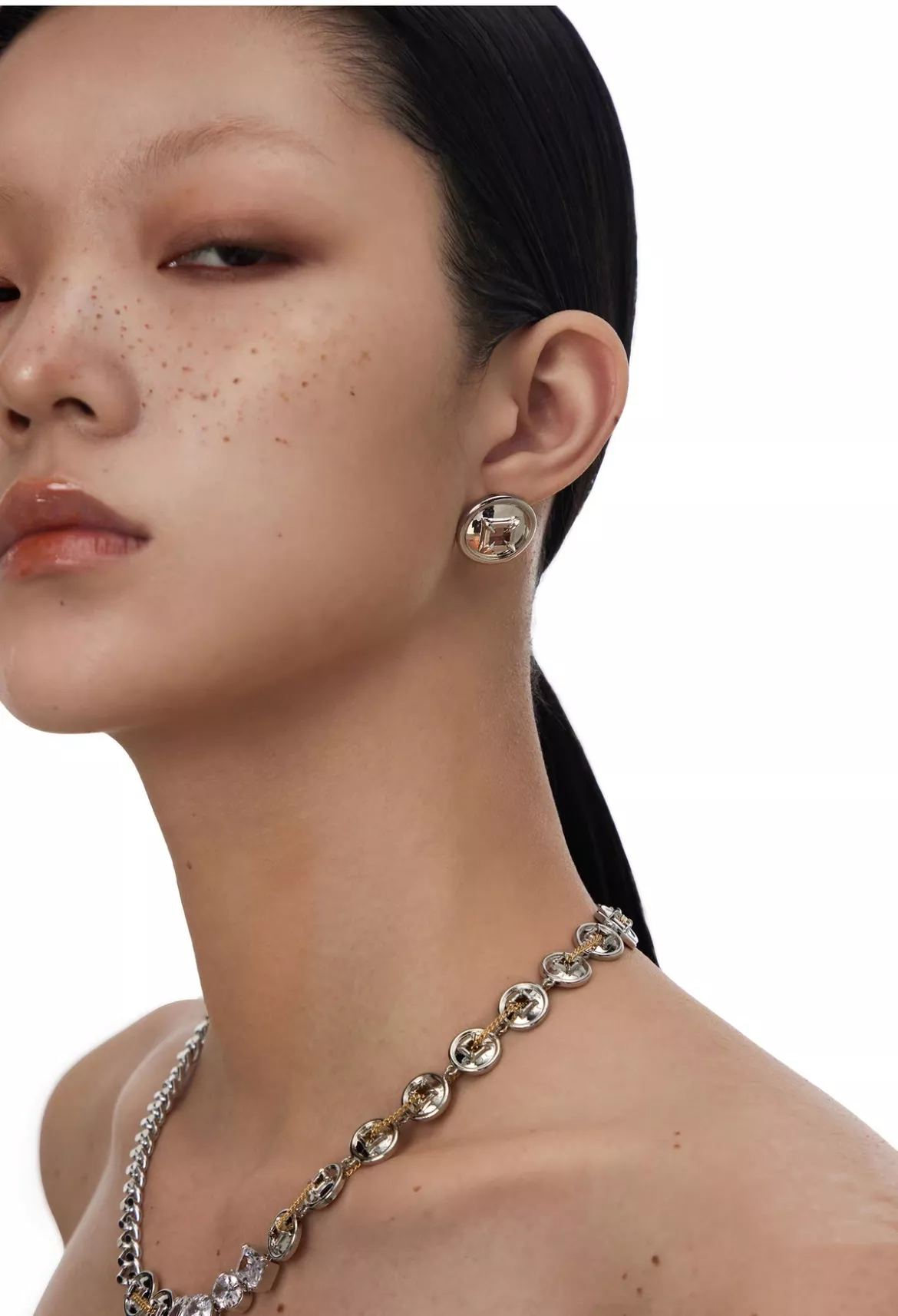 프라다 코인 모티프 미니 스터드 귀걸이 상세 이미지 18