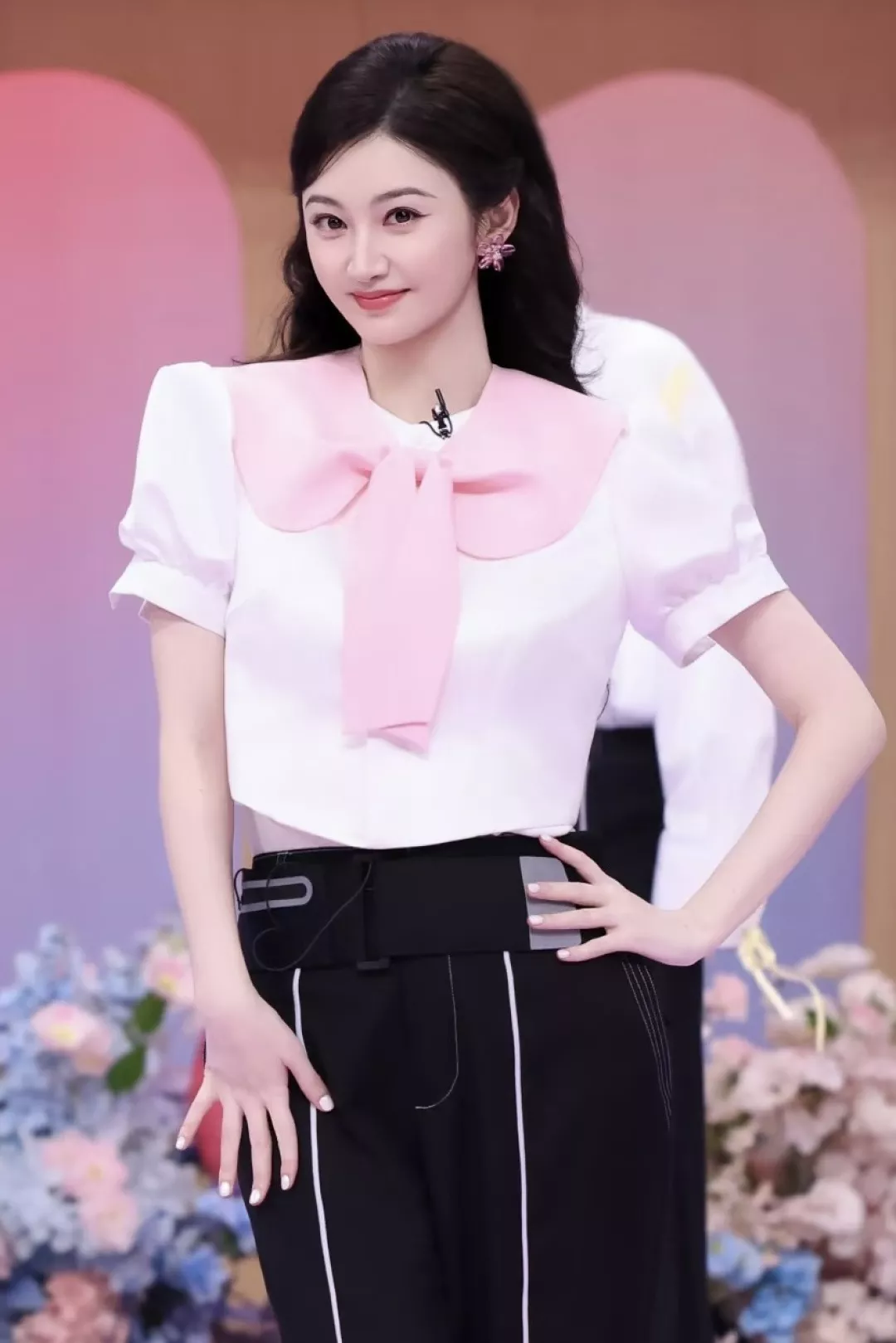 샤넬 플라워 핑크 글라스 이어링 상세 이미지 20