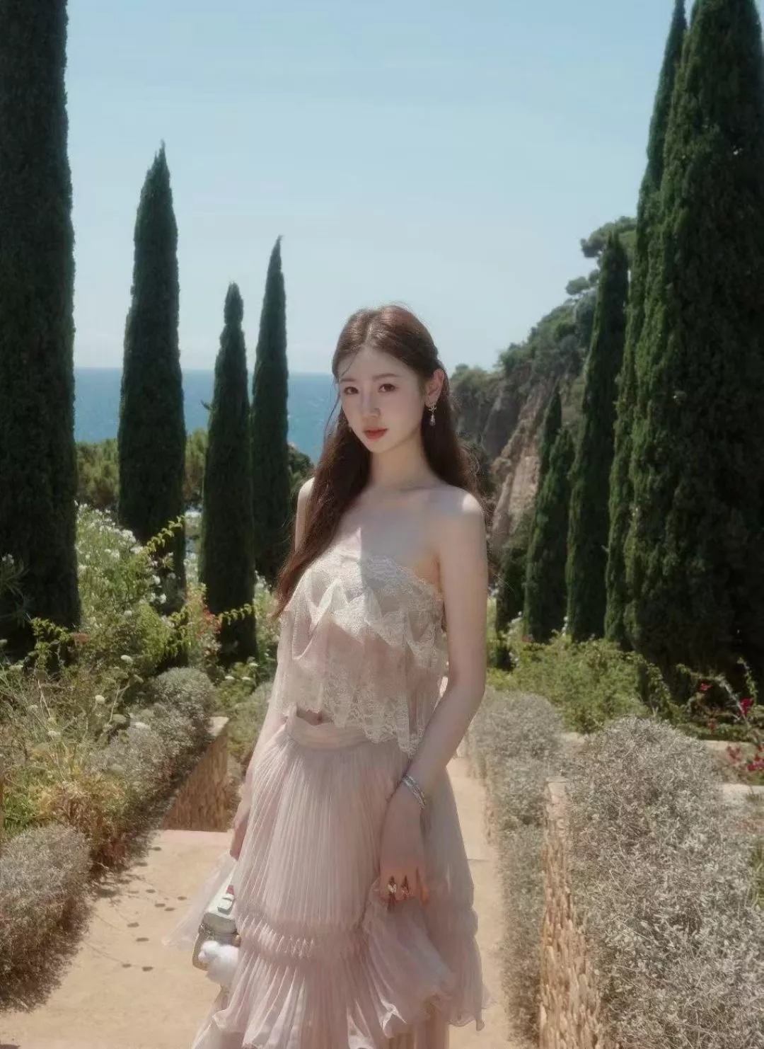 샤넬 더블 C 로고 핑크 크리스털 펄 드롭 귀걸이 상세 이미지 11