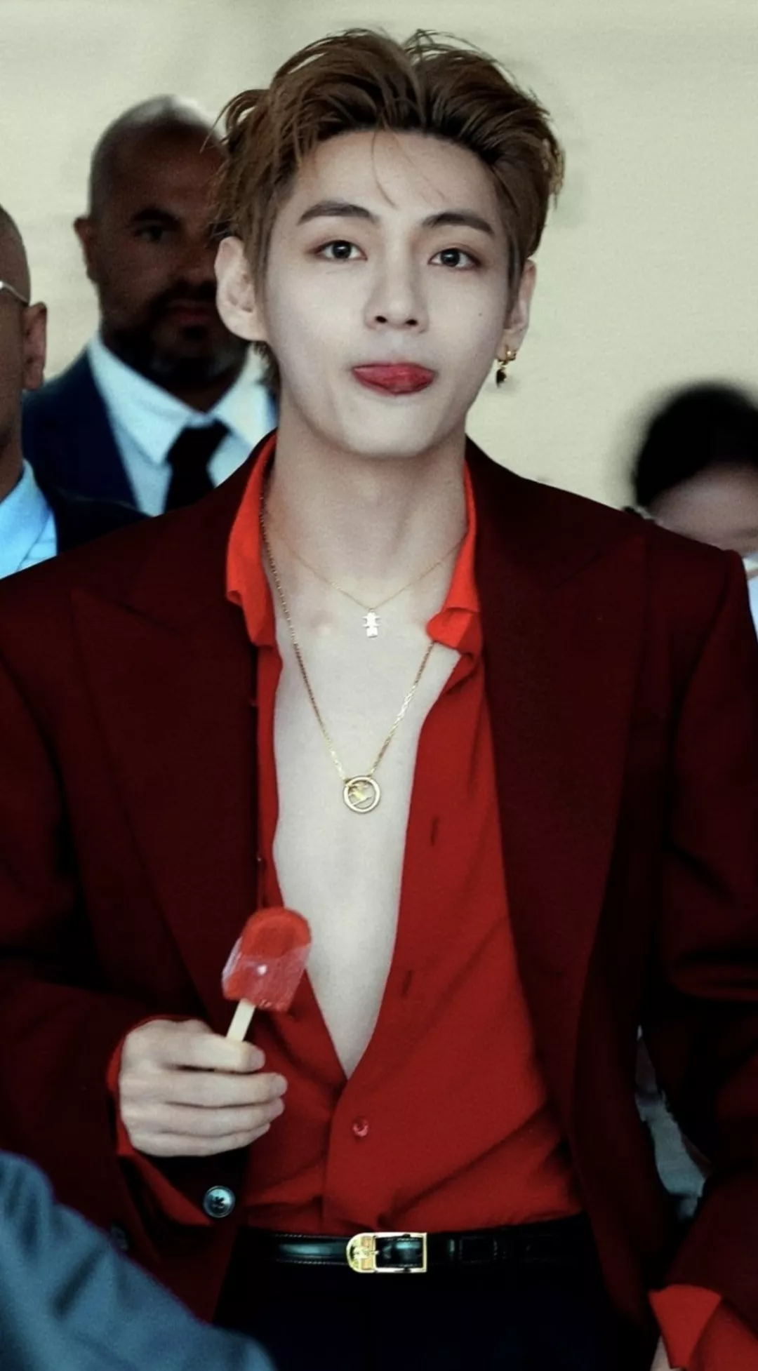 셀린느 원형 펜던트 트리옹프 체인 목걸이 상세 이미지 25
