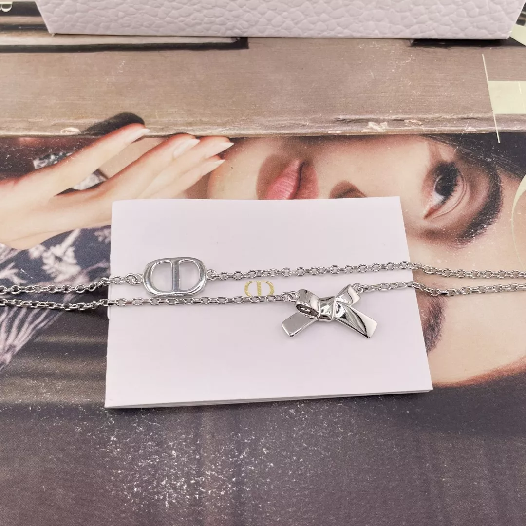 디올 더블 레이어 CD 브러시드 리본 브레이슬릿 상세 이미지 5
