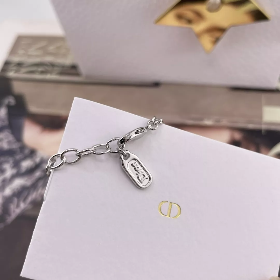 디올 더블 레이어 CD 브러시드 리본 브레이슬릿 상세 이미지 9