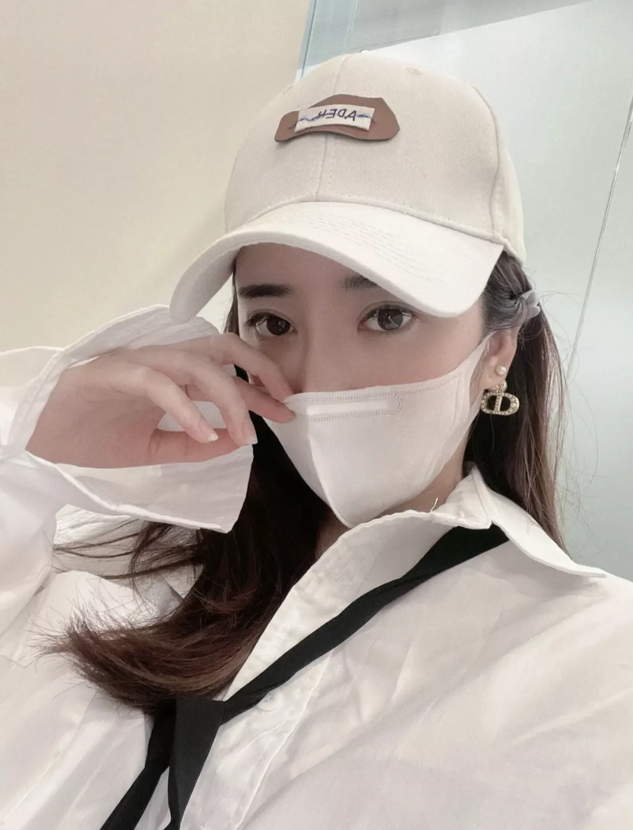 디올 진주 CD 장식 투웨이 귀걸이 상세 이미지 16