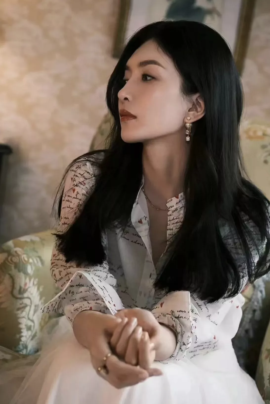 디올 CD 로고 태슬 더블 크리스털 귀걸이 상세 이미지 16