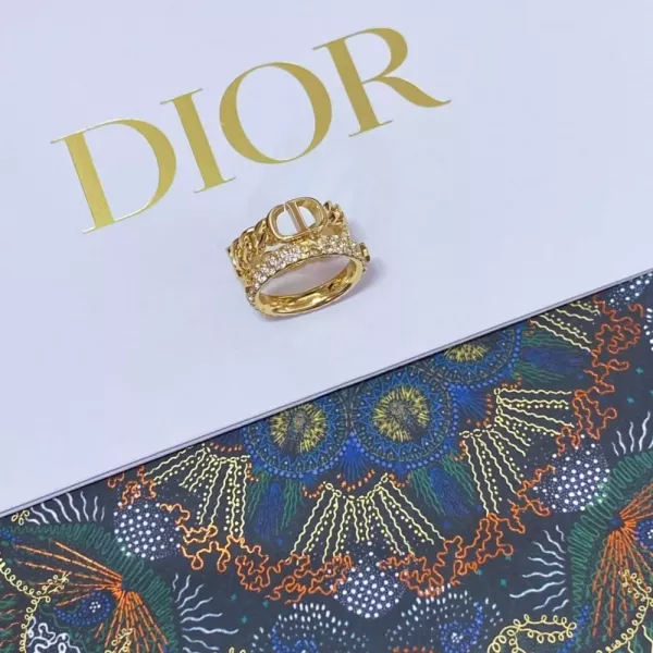 디올 크리스탈 더블 레이어드 링 세트